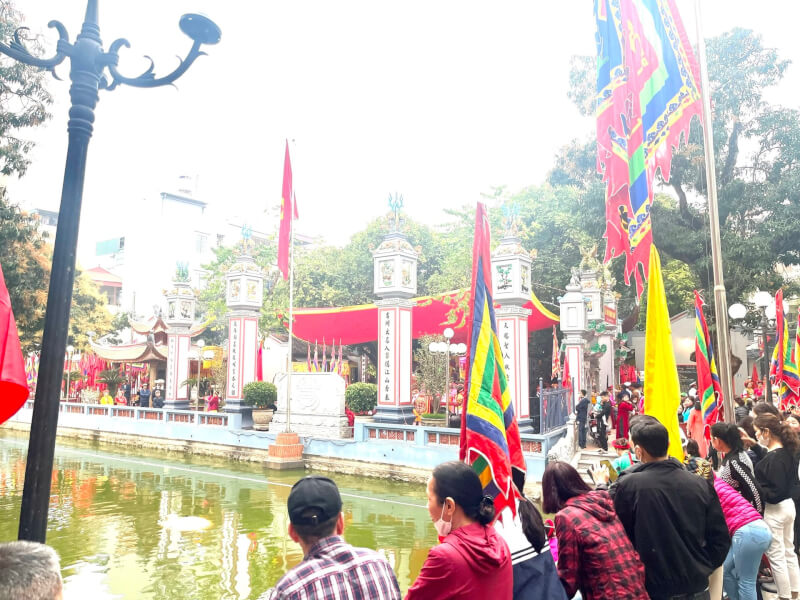 Gian communal house festival