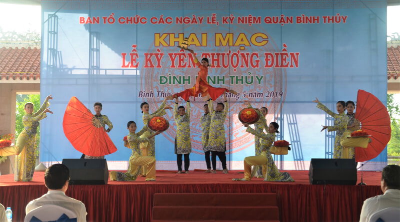 Ky Yen Festival in Binh Thuy Communal House
