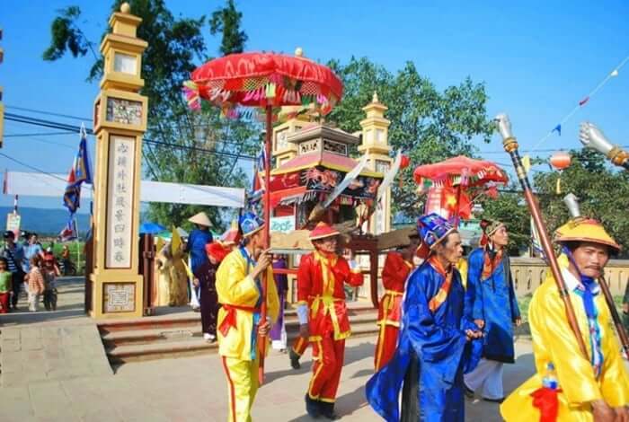 Lễ hội đình làng Túy Loan