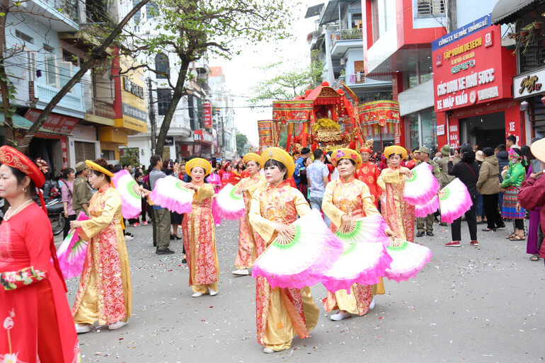 下寺节 - 上寺节 - Ỷ La Temple