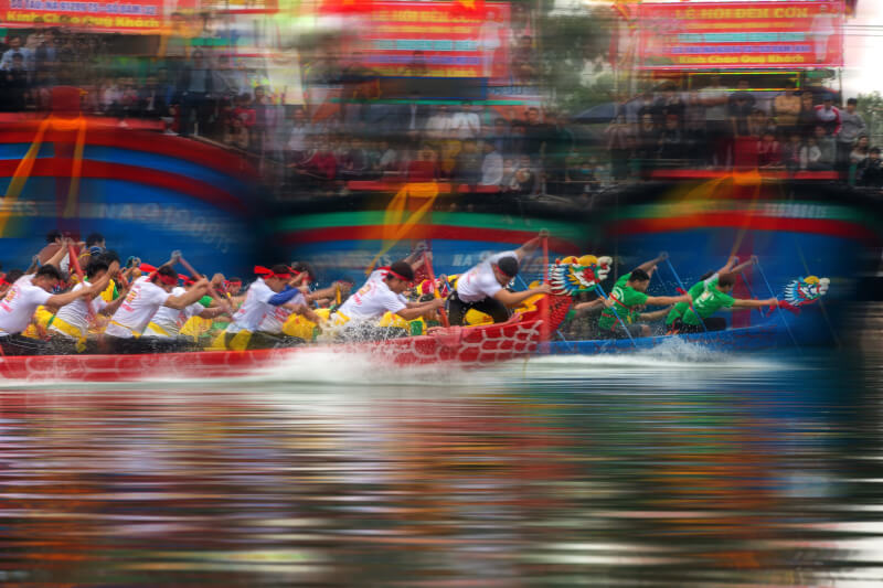 Lễ hội đền Cờn