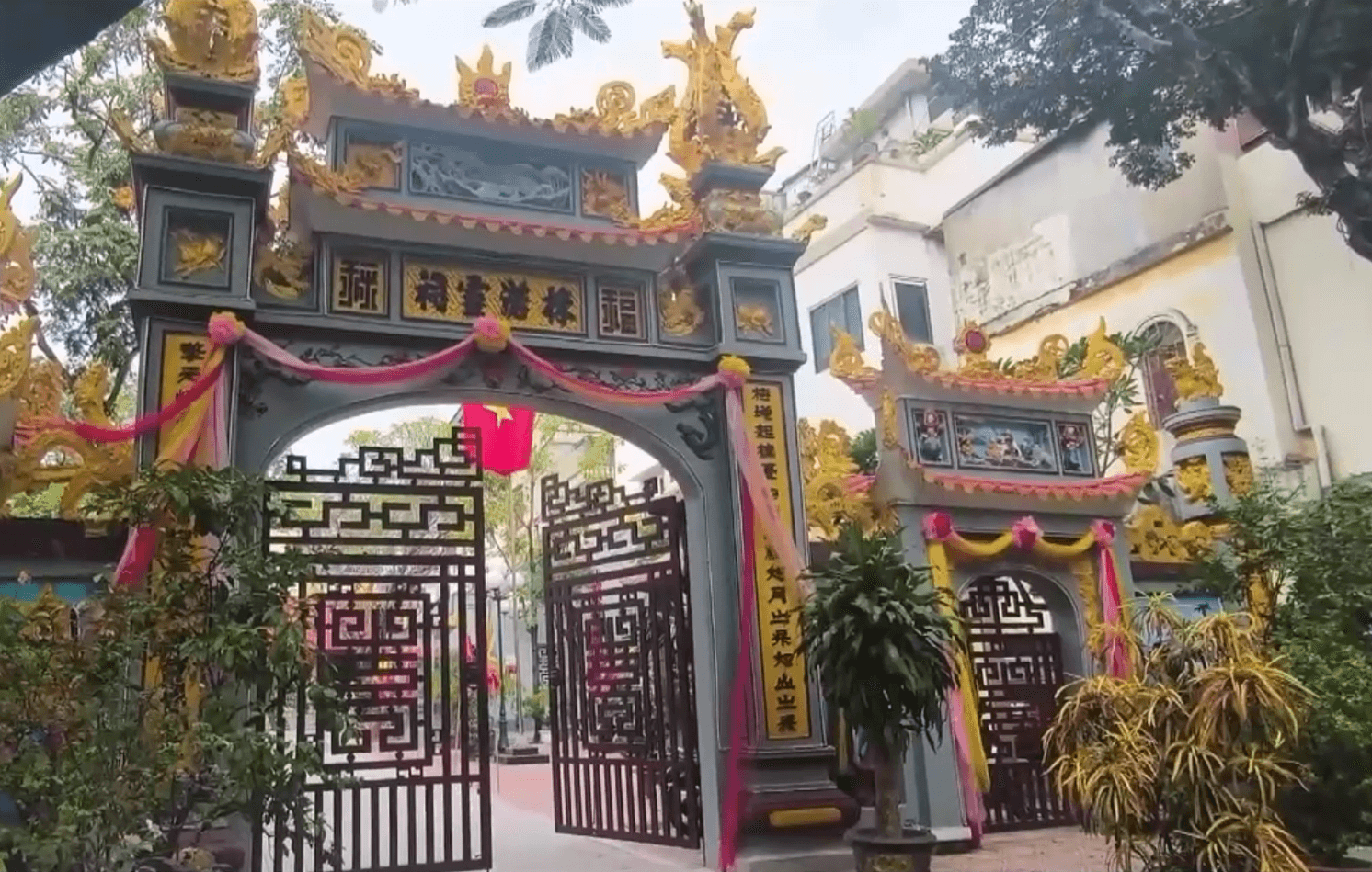 동누옥 사원