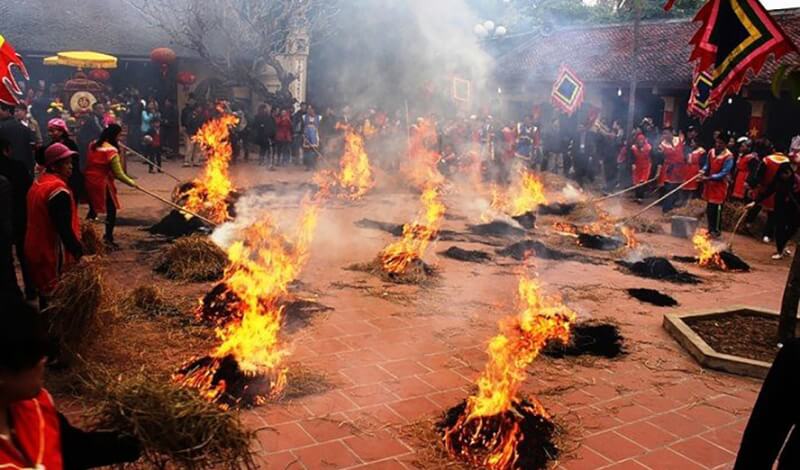 Hội thổi cơm thi Thị Cấm