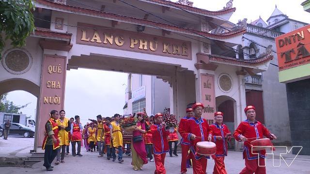 Phu Khe 村的 Ky Phuc 节