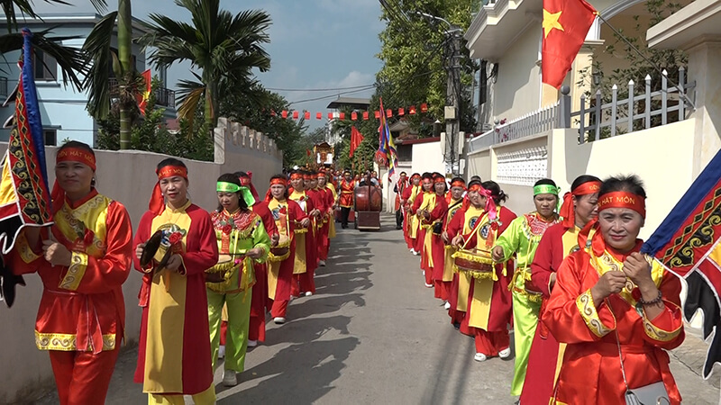 Men Temple Festival (Nam An Communal House)