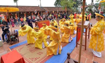 Hội thổi cơm thi Thị Cấm