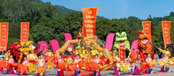King Mai Temple Festival