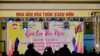 쑤언논 마을 축제