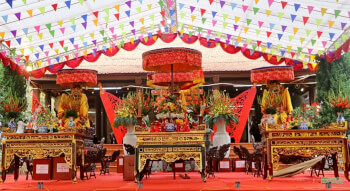 망손 사원 축제