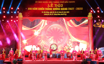 Lễ hội Xương Giang