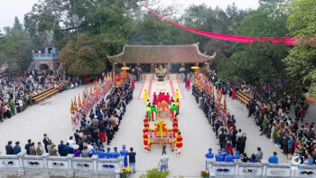 Lễ hội Đền Mẫu Âu Cơ