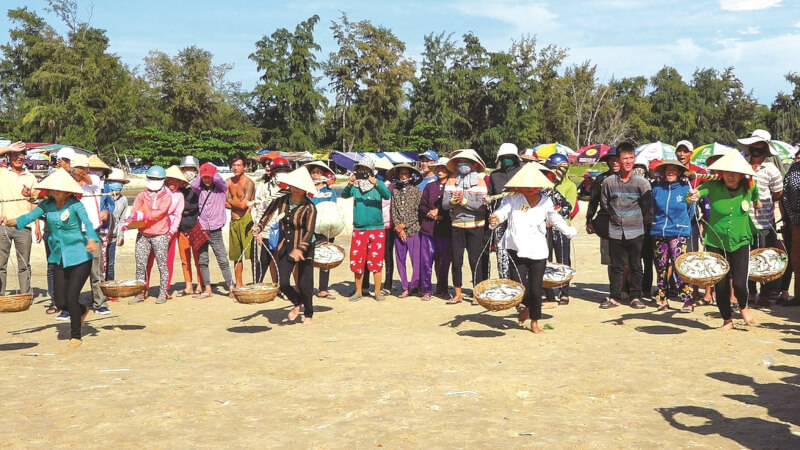 Lễ hội Dinh Thầy Thím