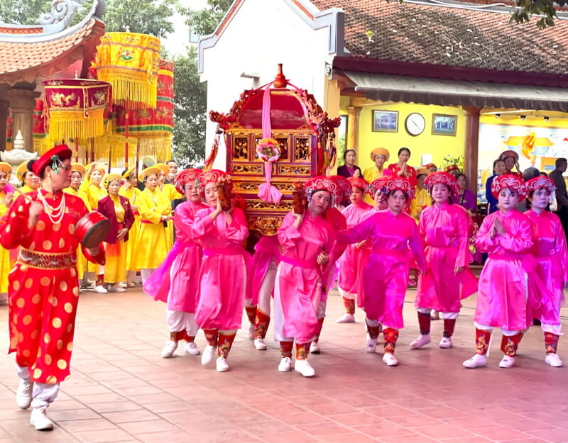 Gian communal house festival