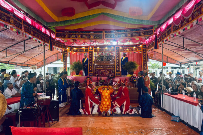 Lễ Hội làng Rèn Tây Phương Danh