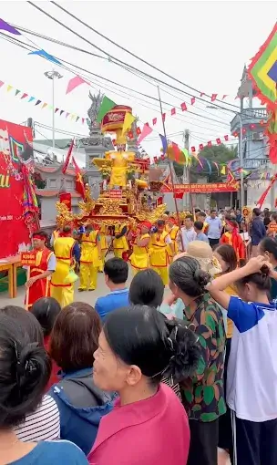 Lễ hội cổ truyền đình làng Thúy Lai