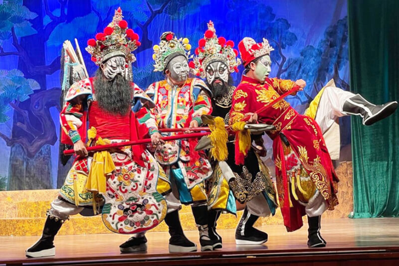 Lễ Hội làng Rèn Tây Phương Danh