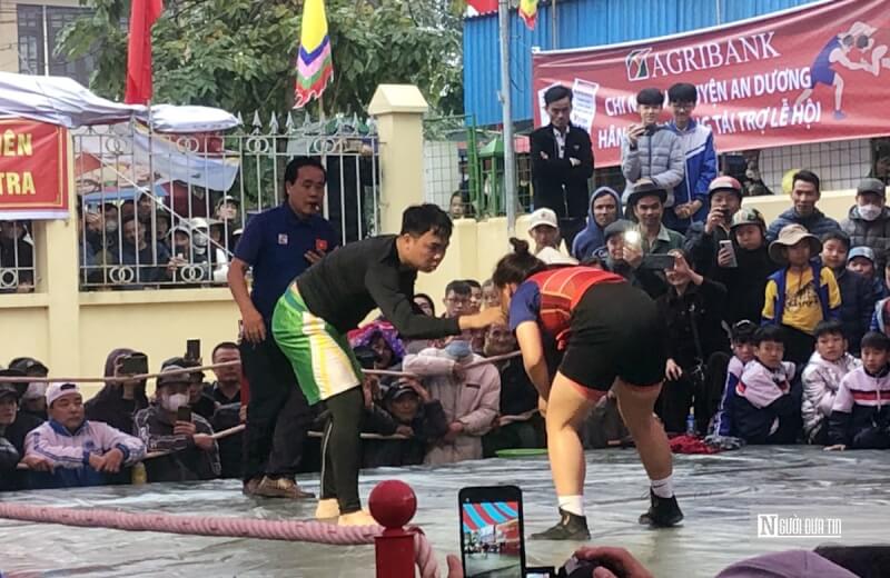 Van Tra village festival