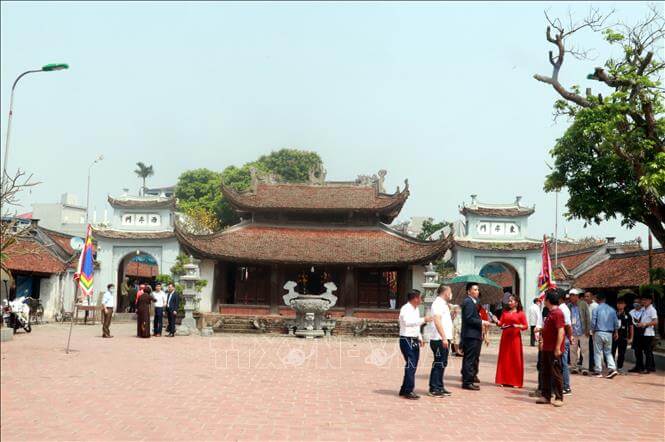 Lễ hội Đền Din