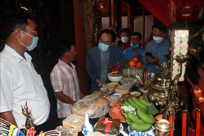 Lễ hội Đền Din