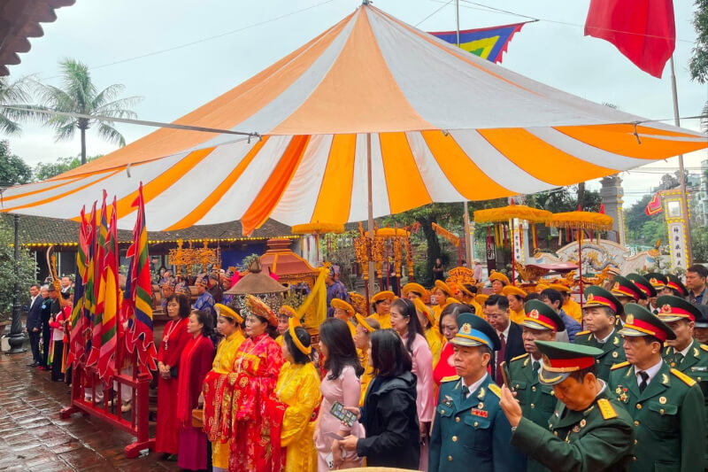Yen Phu 公共房屋节
