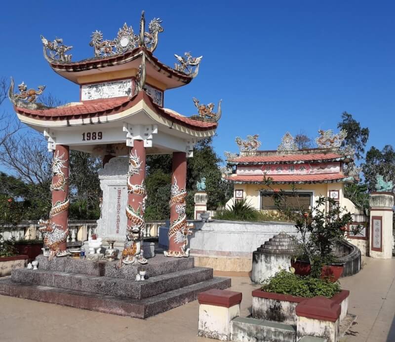 Mộ Phạm Phú Thứ