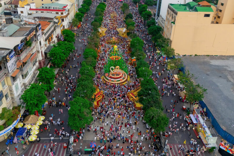 Lễ hội hoa Tết '4 miền' tại TP Hồ Chí Minh