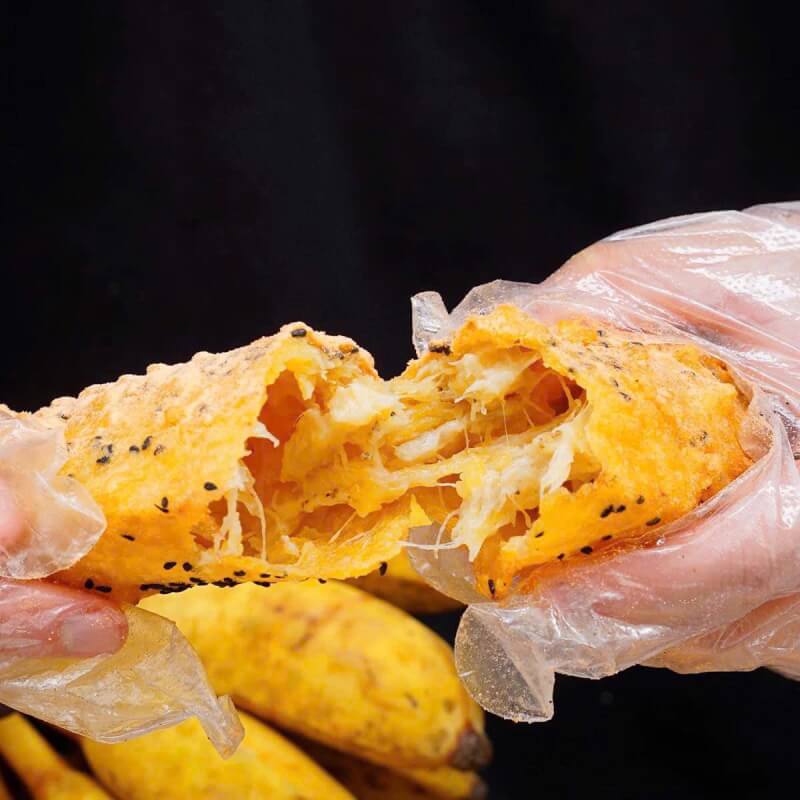 Ghé MiKey Food Thưởng Thức Bánh Chuối Chiên Nóng Hổi