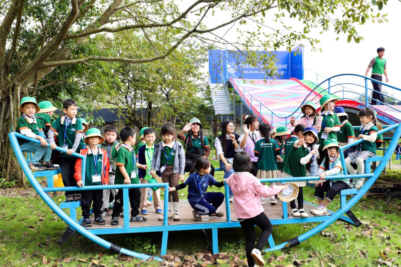 Tận Hưởng Bầu Không Khí Trong Lành Tại Khu Sinh Thái Thăng Long Eco Bay