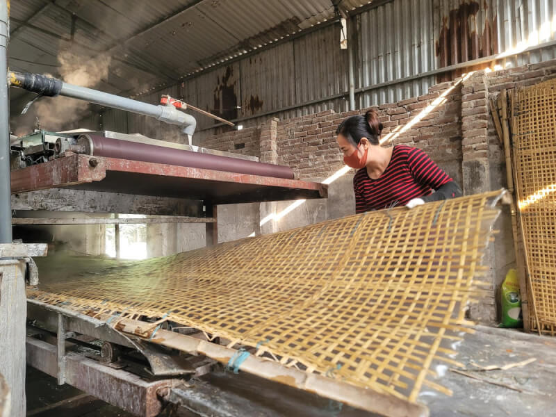 Phú Diễn Những Ngày Giáp Tết: Khi Nắng Vàng Quyện Cùng Hương Miến