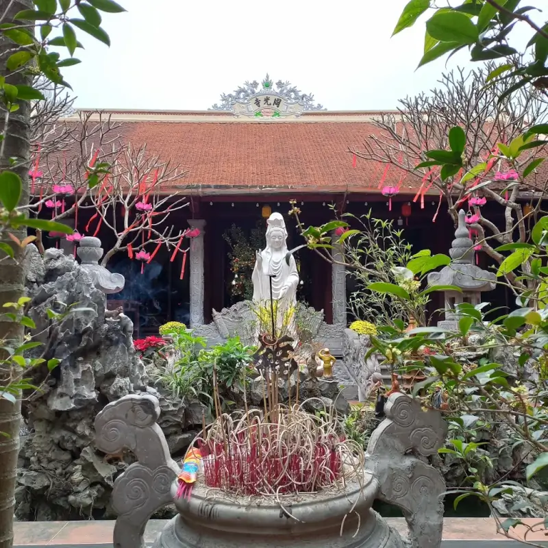 Chùa Đồng Quang: Nốt Lặng Bình Yên Giữa Phố Thị Tây Sơn Sầm Uất