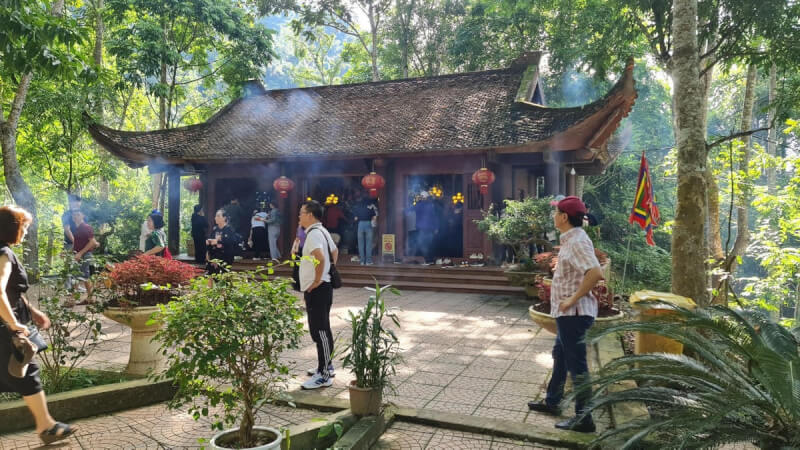 Hồ Ba Bể bình yên, dịu dàng3