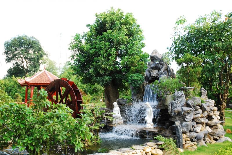 Hồ cá Koi ở Dũng Tân 5658