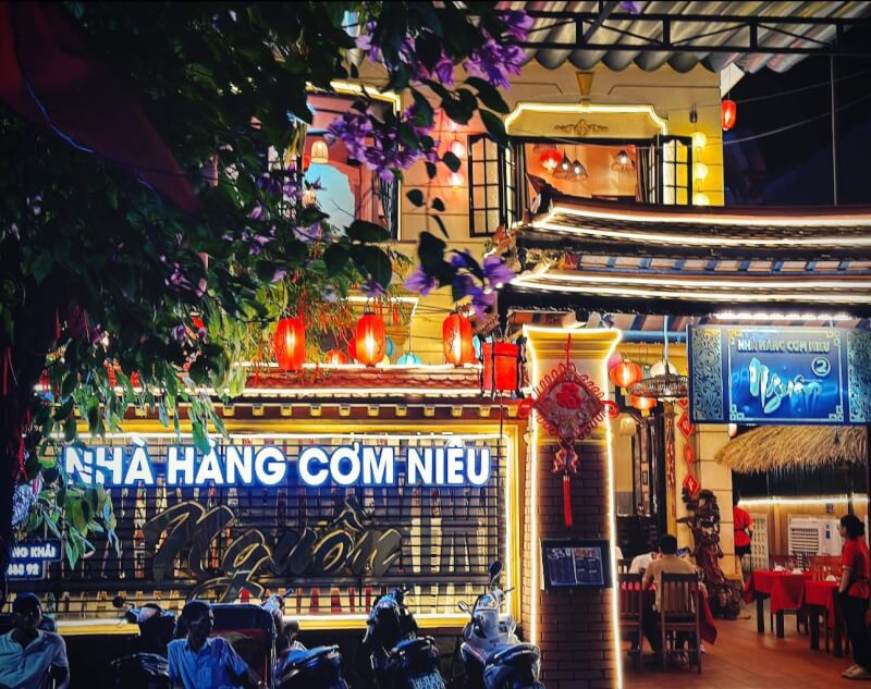 Cơm Niêu NGUỒN: Tìm Về Hương Vị Ấm Áp Của Mâm Cơm Gia Đình