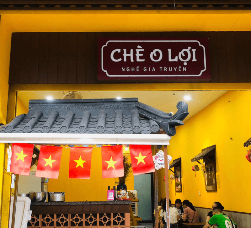 Bí Quyết Níu Chân Thực Khách Của Quán Chè O Lợi Nổi Tiếng