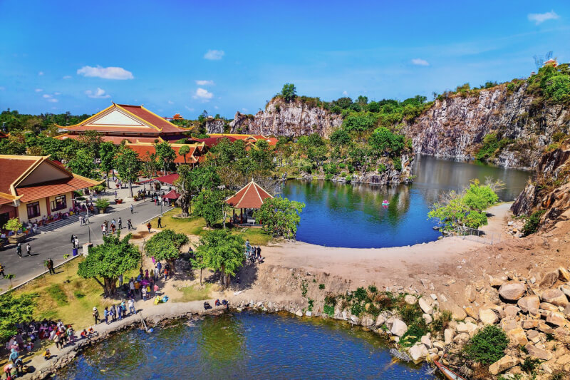 suối khoáng nóng Thanh Thủy