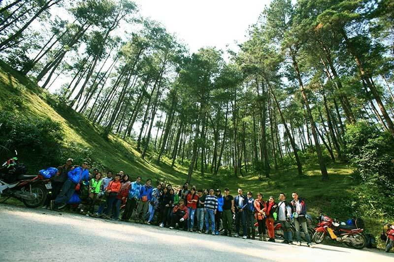 phong canh yen tinh cung khong the thieu nhung buc hinh cua tuoi tre