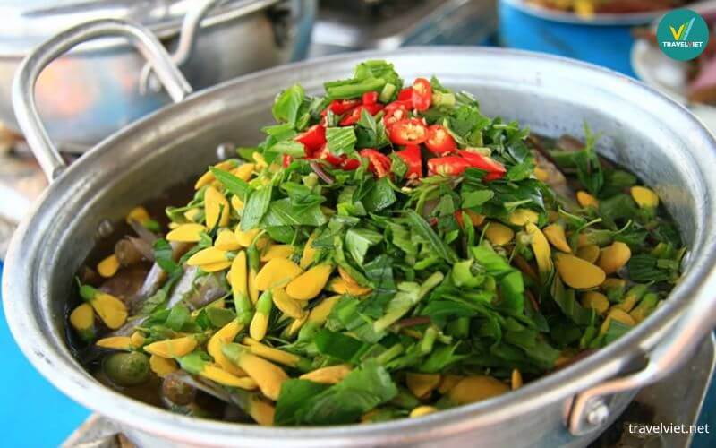 Lẩu cá linh bông điên điển