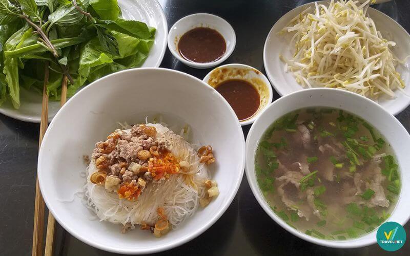 Phở khô Gia Lai