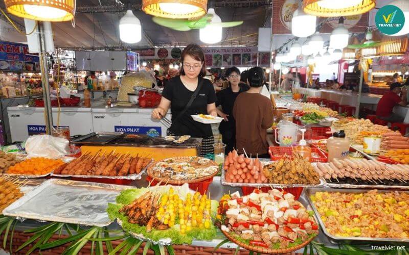 Thưởng thức tinh hoa ẩm thực biển Khánh Hoà