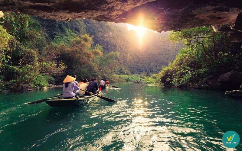 Cụm danh thắng Tràng An