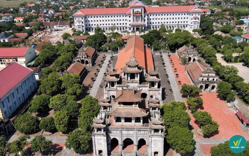 nhà thờ đá Phát Diệm