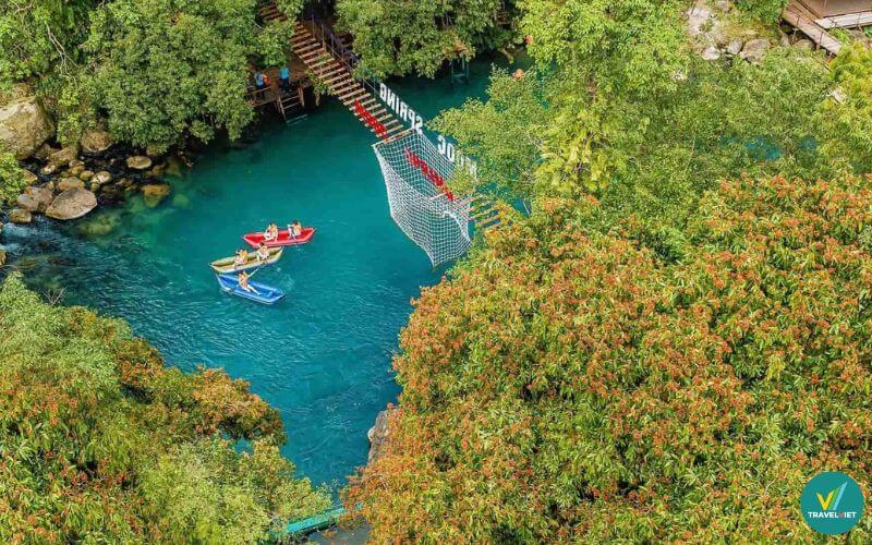 Tắm suối nước Moọc