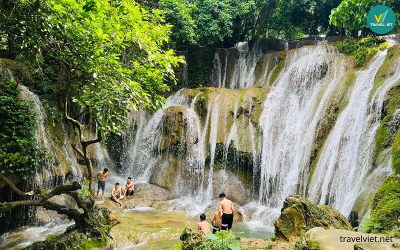 Đắm mình giữa đại ngàn Thác Voi