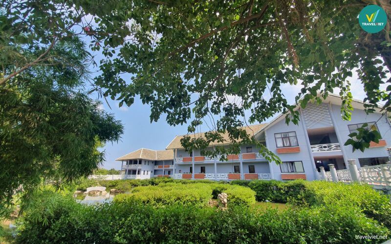 Capital O 1078 Sun & Sea Resort Hue