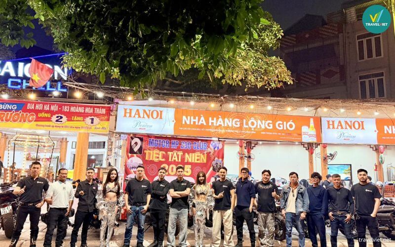 Nhà hàng Lộng Gió