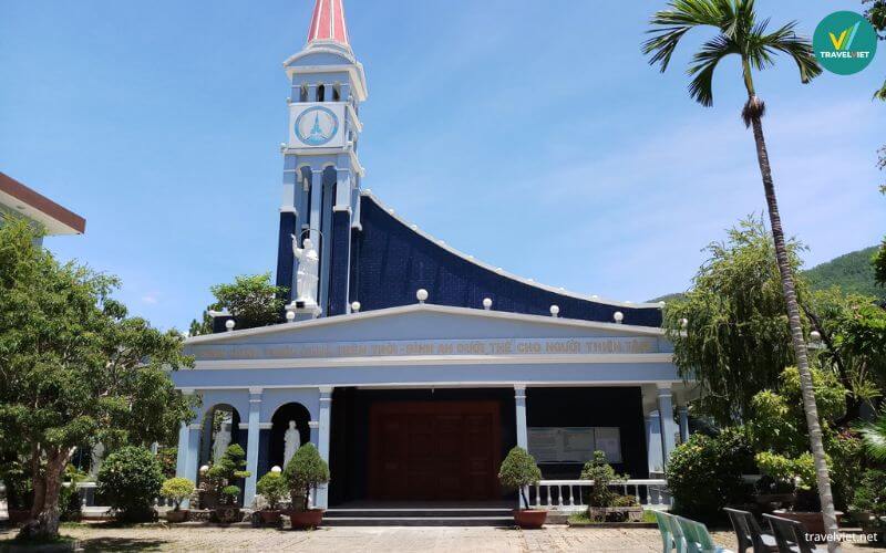 Nhà thờ đá Ghềnh Ráng