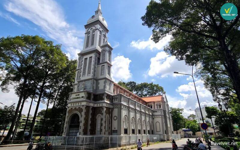 Nhà thờ Thánh Jeanne d'Arc