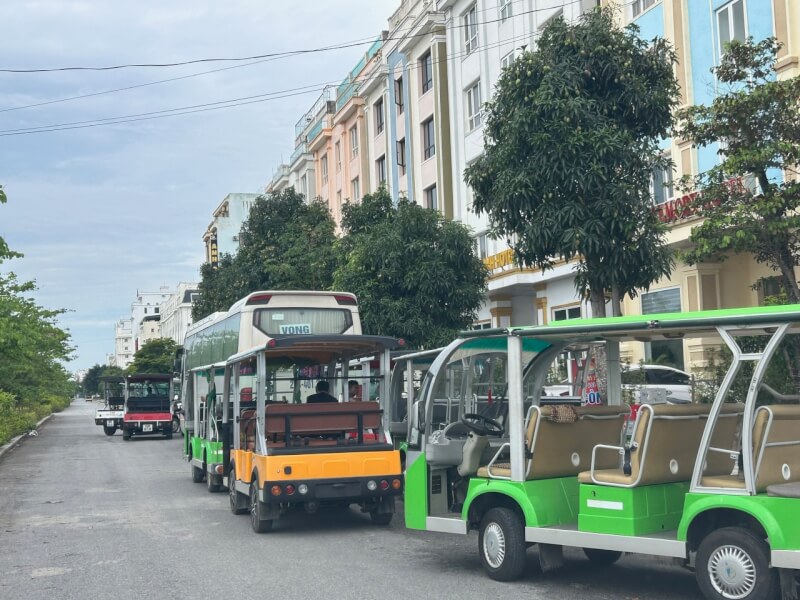 Thanh Hoa tourist tram