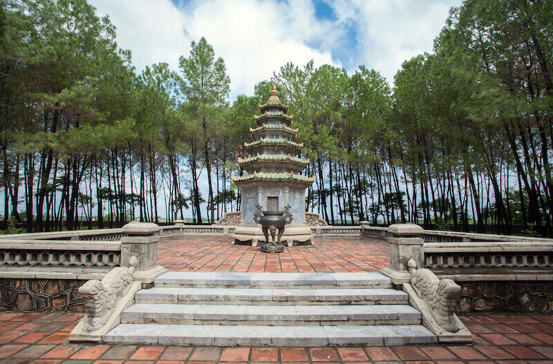 Khu mộ tháp cố Hòa thượng Thích Đôn Hậu