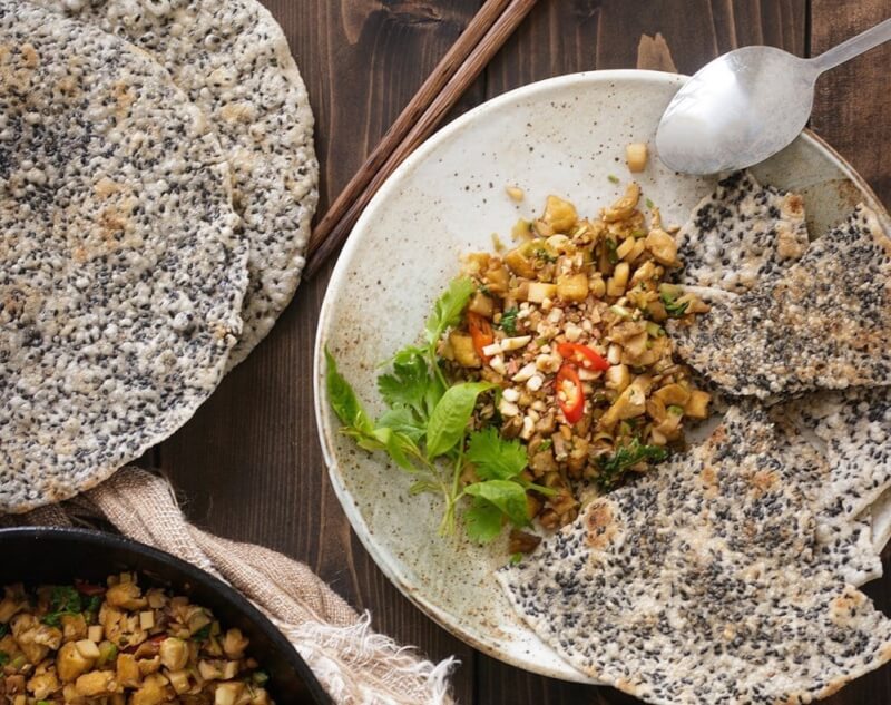 Bánh đa vừng Hà Tĩnh